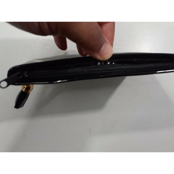 St. John Makeup Wristlet Size 7x5 w/Mirror Black Patent Leather - Picture 5 of 8